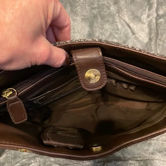 New Bueno purse, handbag. Brown with floral front - Picture 8 of 11